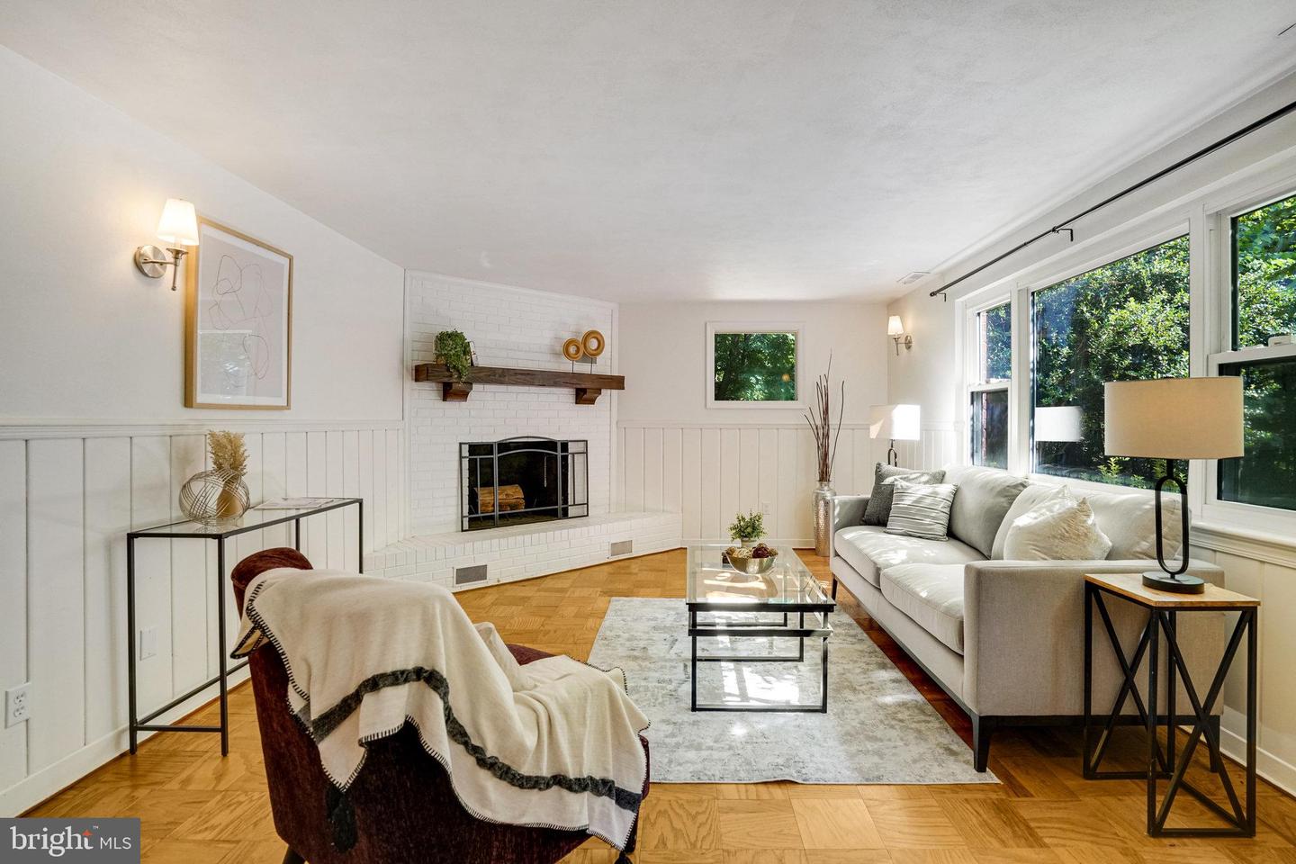 2420 N TAYLOR ST, ARLINGTON, Virginia 22207, 4 Bedrooms Bedrooms, ,3 BathroomsBathrooms,Residential,For sale,2420 N TAYLOR ST,VAAR2058422 MLS # VAAR2058422