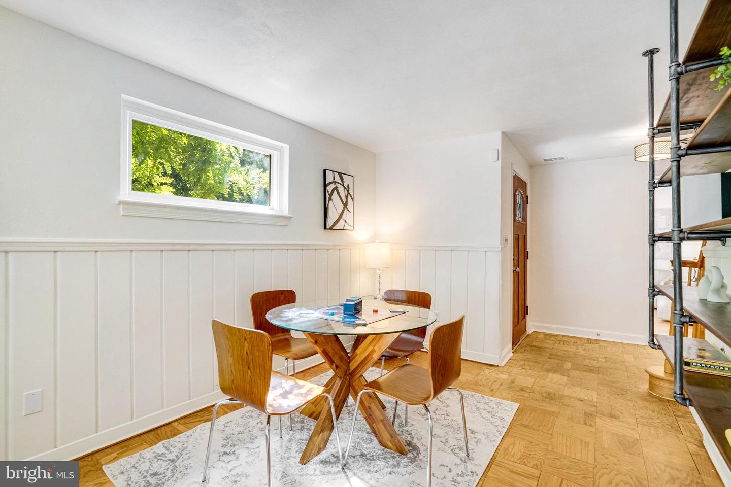 2420 N TAYLOR ST, ARLINGTON, Virginia 22207, 4 Bedrooms Bedrooms, ,3 BathroomsBathrooms,Residential,For sale,2420 N TAYLOR ST,VAAR2058422 MLS # VAAR2058422