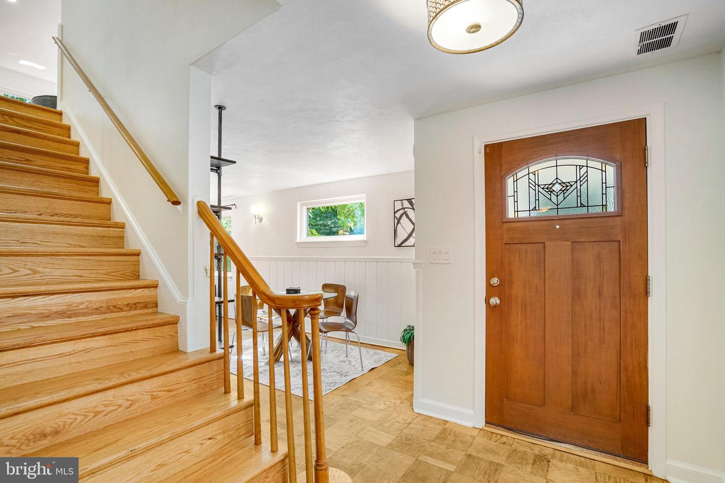 2420 N TAYLOR ST, ARLINGTON, Virginia 22207, 4 Bedrooms Bedrooms, ,3 BathroomsBathrooms,Residential,For sale,2420 N TAYLOR ST,VAAR2058422 MLS # VAAR2058422