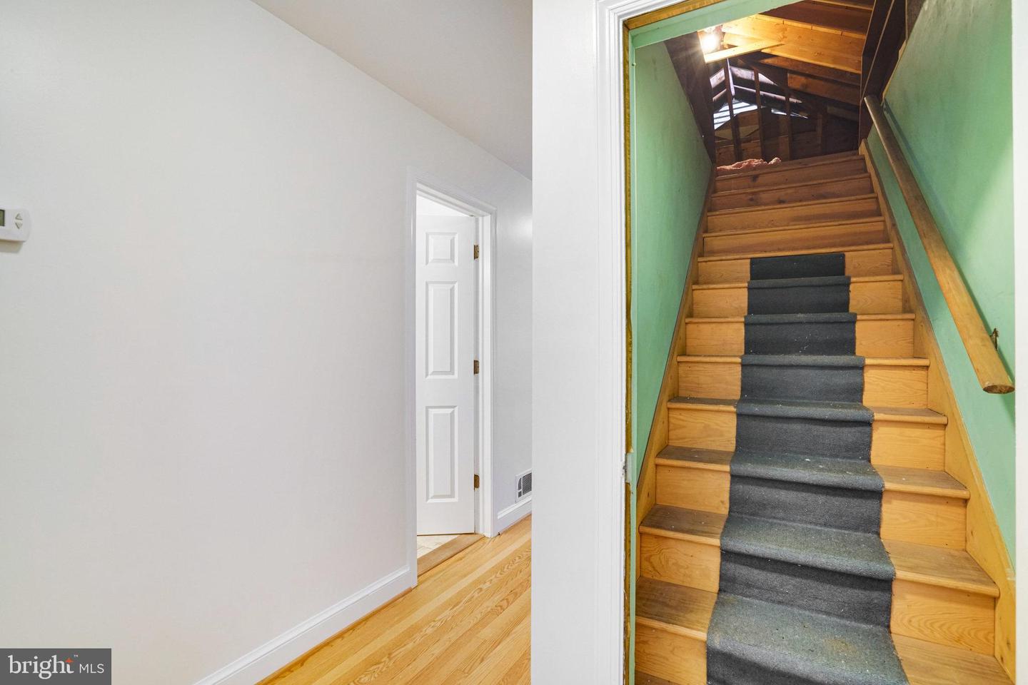 2420 N TAYLOR ST, ARLINGTON, Virginia 22207, 4 Bedrooms Bedrooms, ,3 BathroomsBathrooms,Residential,For sale,2420 N TAYLOR ST,VAAR2058422 MLS # VAAR2058422