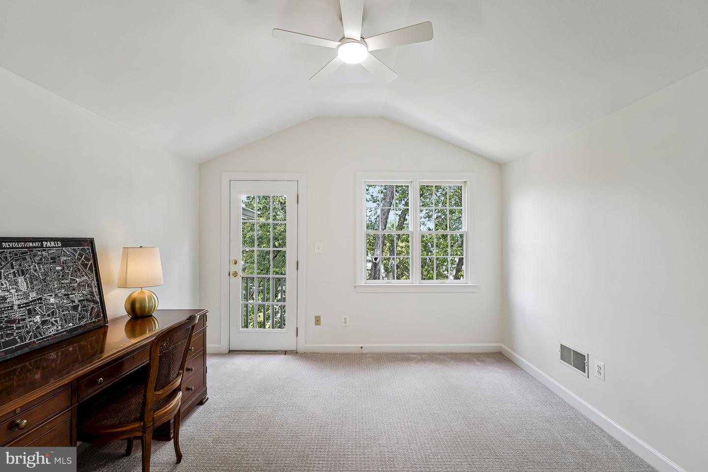 7740 LEGERE CT #35, MCLEAN, Virginia 22102, 3 Bedrooms Bedrooms, ,3 BathroomsBathrooms,Residential,For sale,7740 LEGERE CT #35,VAFX2244518 MLS # VAFX2244518