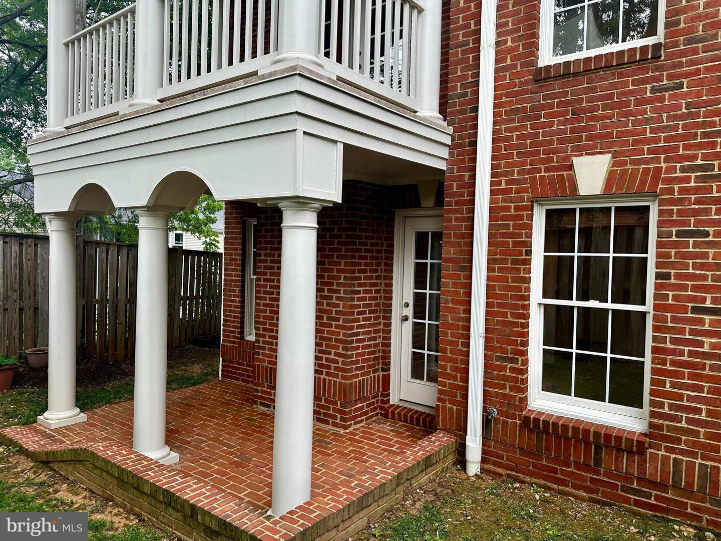 7740 LEGERE CT #35, MCLEAN, Virginia 22102, 3 Bedrooms Bedrooms, ,3 BathroomsBathrooms,Residential,For sale,7740 LEGERE CT #35,VAFX2244518 MLS # VAFX2244518