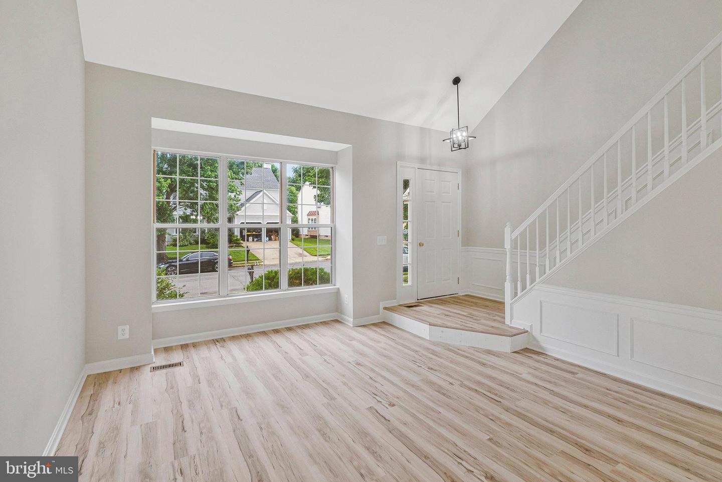 709 FOXTAIL CIR NE, LEESBURG, Virginia 20176, 3 Bedrooms Bedrooms, ,2 BathroomsBathrooms,Residential,For sale,709 FOXTAIL CIR NE,VALO2098402 MLS # VALO2098402