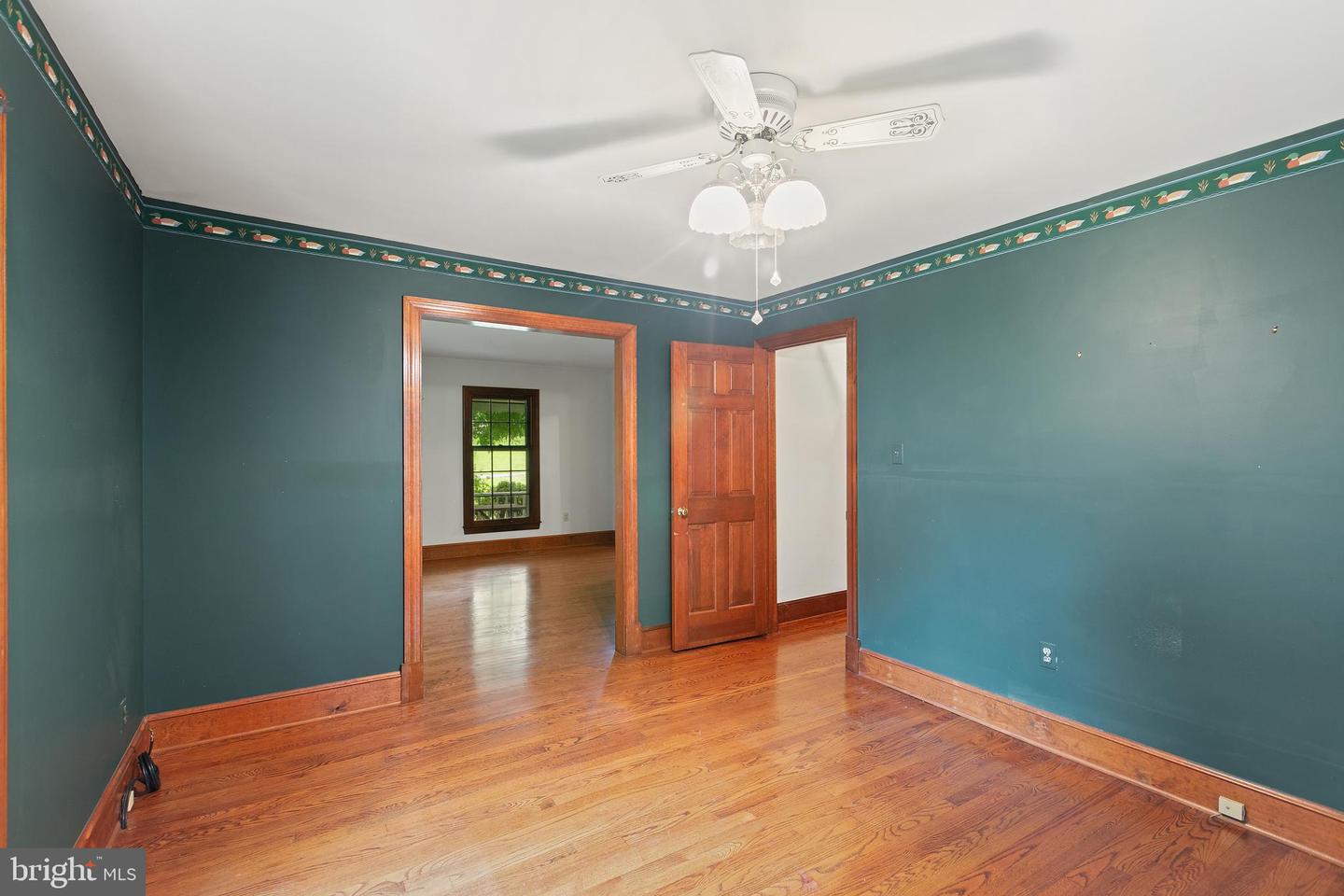 5623 WILSHIRE CT, WARRENTON, Virginia 20187, 4 Bedrooms Bedrooms, ,2 BathroomsBathrooms,Residential,For sale,5623 WILSHIRE CT,VAFQ2016882 MLS # VAFQ2016882