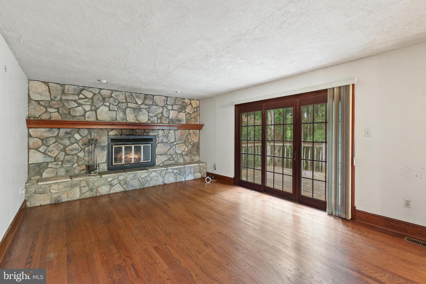 5623 WILSHIRE CT, WARRENTON, Virginia 20187, 4 Bedrooms Bedrooms, ,2 BathroomsBathrooms,Residential,For sale,5623 WILSHIRE CT,VAFQ2016882 MLS # VAFQ2016882