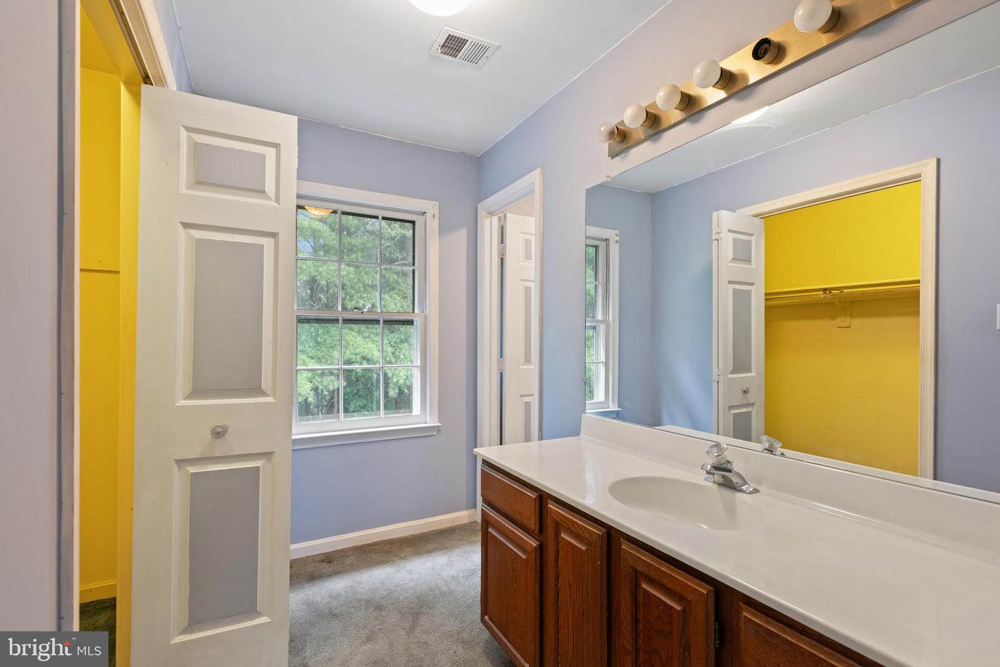 5623 WILSHIRE CT, WARRENTON, Virginia 20187, 4 Bedrooms Bedrooms, ,2 BathroomsBathrooms,Residential,For sale,5623 WILSHIRE CT,VAFQ2016882 MLS # VAFQ2016882