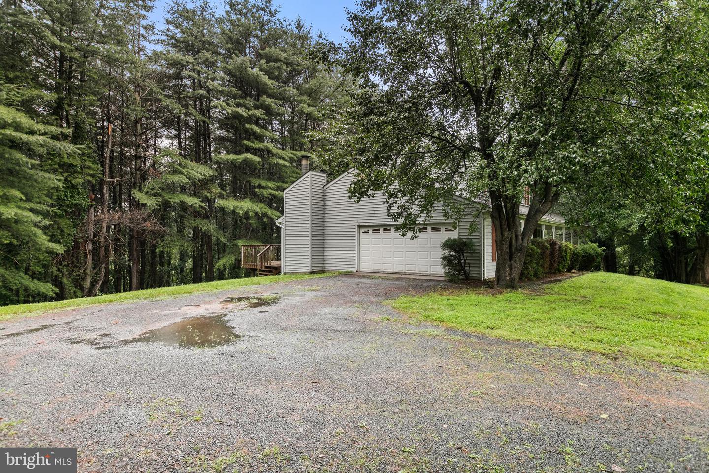 5623 WILSHIRE CT, WARRENTON, Virginia 20187, 4 Bedrooms Bedrooms, ,2 BathroomsBathrooms,Residential,For sale,5623 WILSHIRE CT,VAFQ2016882 MLS # VAFQ2016882
