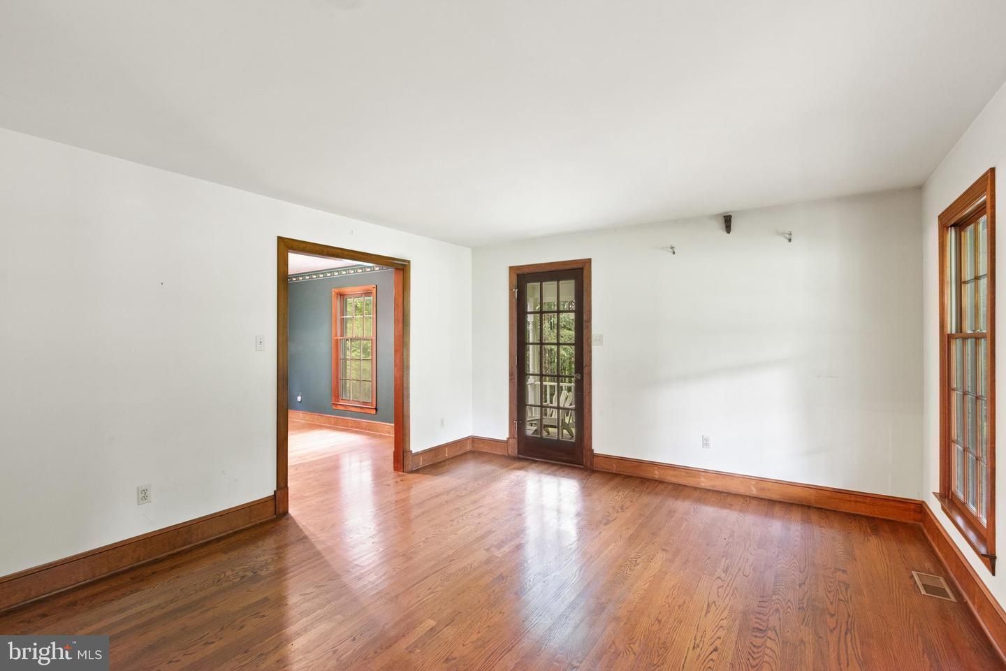 5623 WILSHIRE CT, WARRENTON, Virginia 20187, 4 Bedrooms Bedrooms, ,2 BathroomsBathrooms,Residential,For sale,5623 WILSHIRE CT,VAFQ2016882 MLS # VAFQ2016882