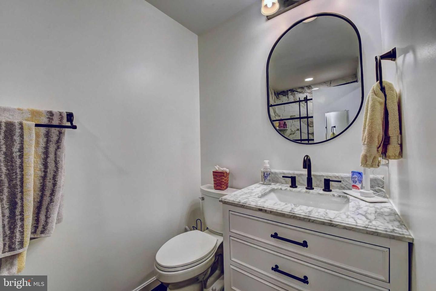 12305 WESTWOOD HILLS DR, HERNDON, Virginia 20171, 5 Bedrooms Bedrooms, ,3 BathroomsBathrooms,Residential,For sale,12305 WESTWOOD HILLS DR,VAFX2244884 MLS # VAFX2244884