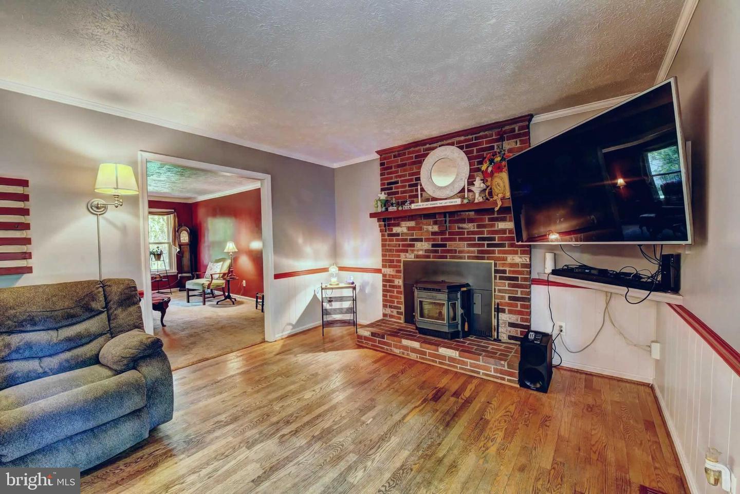 12305 WESTWOOD HILLS DR, HERNDON, Virginia 20171, 5 Bedrooms Bedrooms, ,3 BathroomsBathrooms,Residential,For sale,12305 WESTWOOD HILLS DR,VAFX2244884 MLS # VAFX2244884