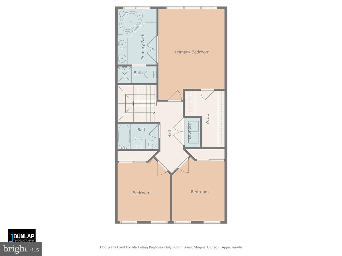 204 CENNING TER, PURCELLVILLE, Virginia 20132, 3 Bedrooms Bedrooms, ,2 BathroomsBathrooms,Residential,For sale,204 CENNING TER,VALO2098622 MLS # VALO2098622