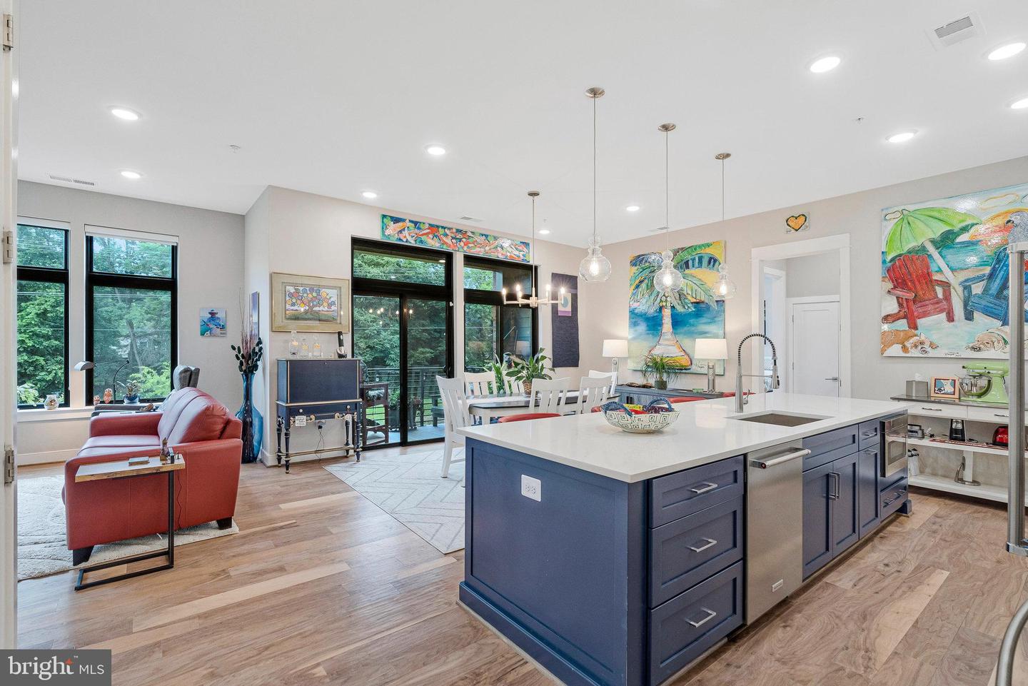 3 STATIONMASTER ST SE #201, LEESBURG, Virginia 20175, 2 Bedrooms Bedrooms, ,2 BathroomsBathrooms,Residential,For sale,3 STATIONMASTER ST SE #201,VALO2098632 MLS # VALO2098632