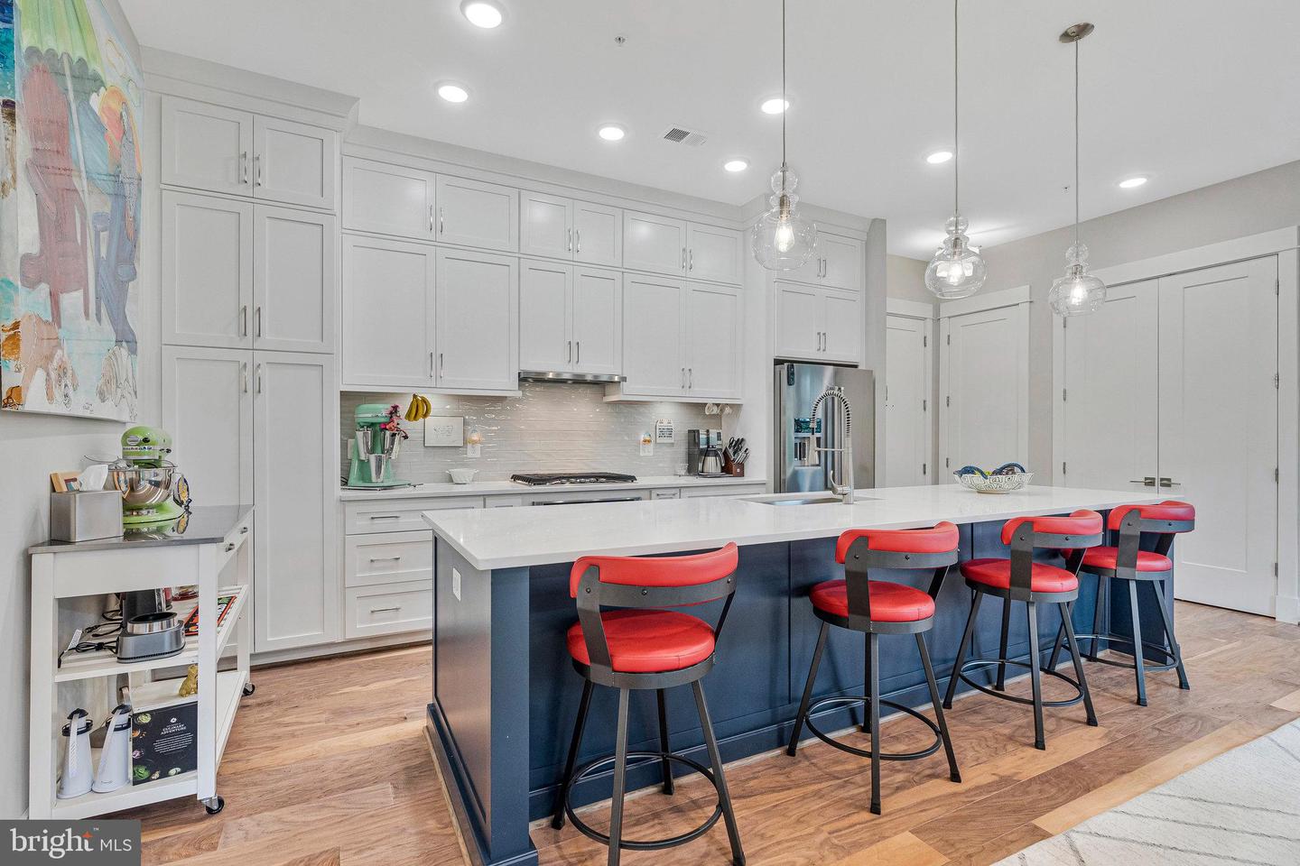 3 STATIONMASTER ST SE #201, LEESBURG, Virginia 20175, 2 Bedrooms Bedrooms, ,2 BathroomsBathrooms,Residential,For sale,3 STATIONMASTER ST SE #201,VALO2098632 MLS # VALO2098632