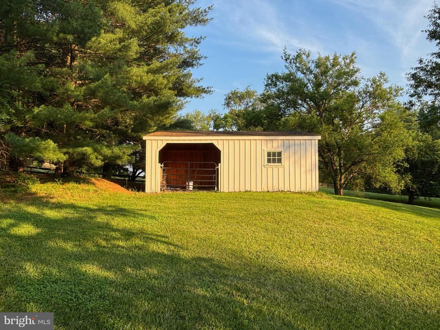 36983 PHILOMONT RD, PURCELLVILLE, Virginia 20132, 4 Bedrooms Bedrooms, ,3 BathroomsBathrooms,Residential,For sale,36983 PHILOMONT RD,VALO2098680 MLS # VALO2098680