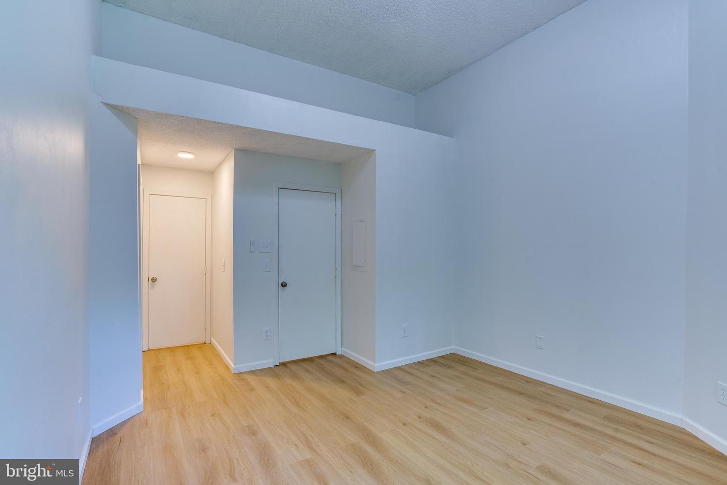 11701-B SUMMERCHASE CIR, RESTON, Virginia 20194, 2 Bedrooms Bedrooms, ,2 BathroomsBathrooms,Residential,For sale,11701-B SUMMERCHASE CIR,VAFX2245574 MLS # VAFX2245574