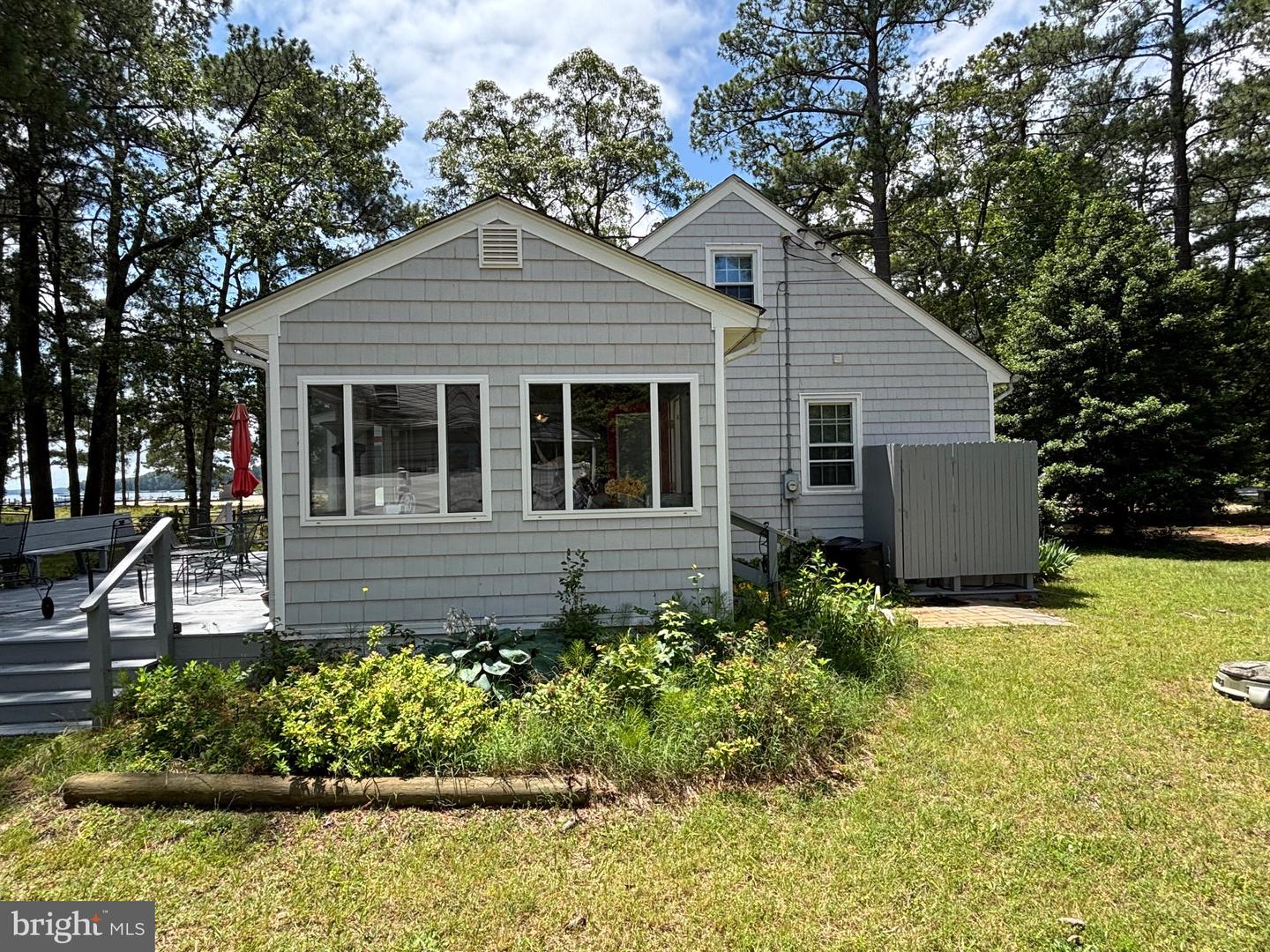 924 BLACKBEARD POND RD, HAGUE, Virginia 22469, 4 Bedrooms Bedrooms, 7 Rooms Rooms,1 BathroomBathrooms,Residential,For sale,924 BLACKBEARD POND RD,VAWE2009066 MLS # VAWE2009066