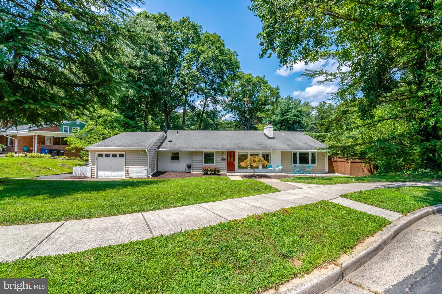 5919 KELLEY CT, ALEXANDRIA, Virginia 22312, 4 Bedrooms Bedrooms, ,2 BathroomsBathrooms,Residential,For sale,5919 KELLEY CT,VAAX2046256 MLS # VAAX2046256