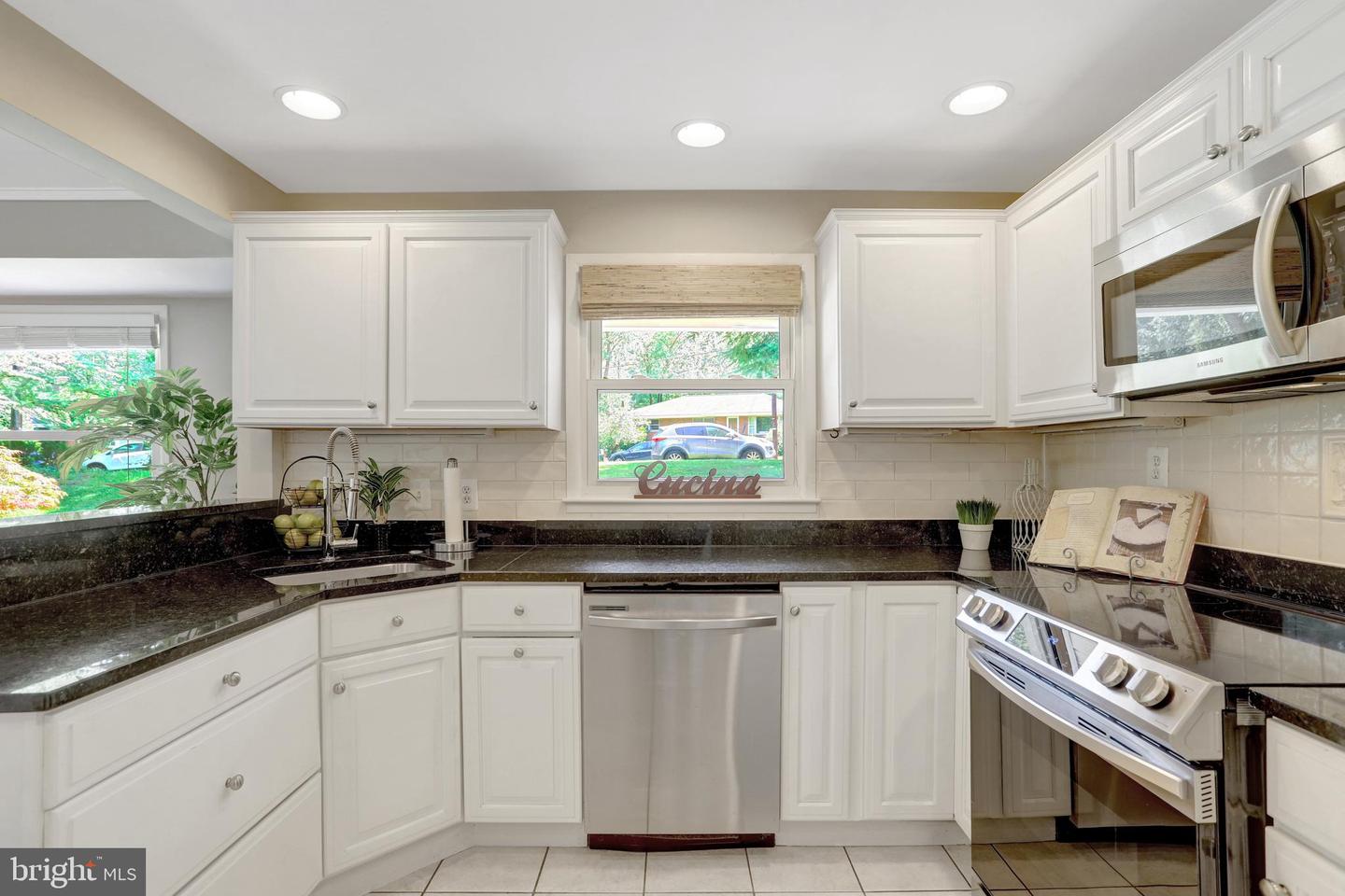 5919 KELLEY CT, ALEXANDRIA, Virginia 22312, 4 Bedrooms Bedrooms, ,2 BathroomsBathrooms,Residential,For sale,5919 KELLEY CT,VAAX2046256 MLS # VAAX2046256