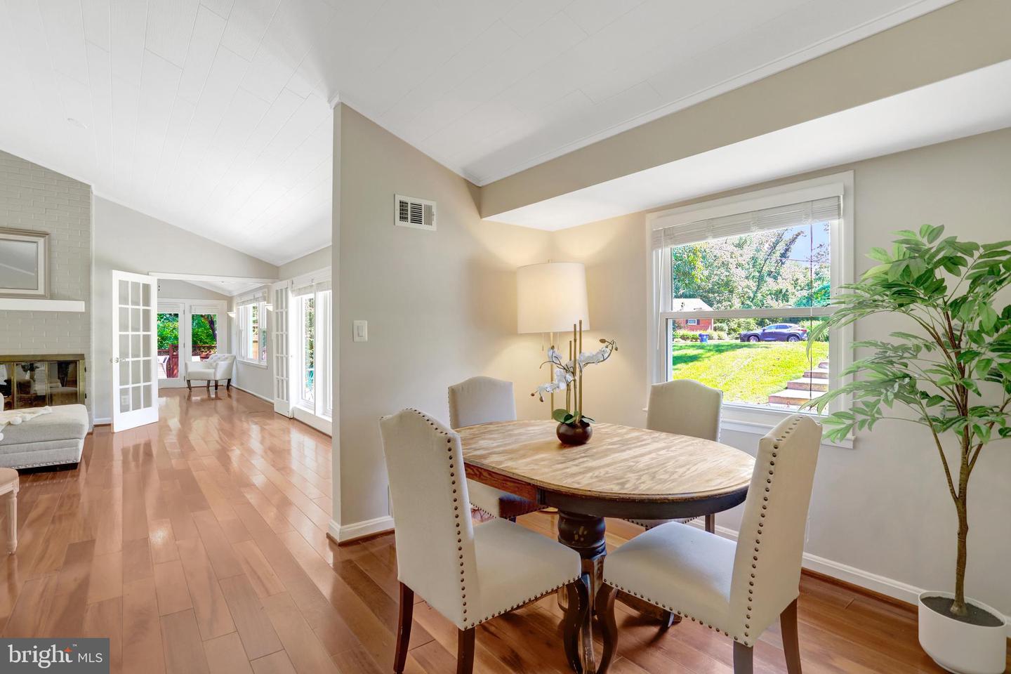 5919 KELLEY CT, ALEXANDRIA, Virginia 22312, 4 Bedrooms Bedrooms, ,2 BathroomsBathrooms,Residential,For sale,5919 KELLEY CT,VAAX2046256 MLS # VAAX2046256