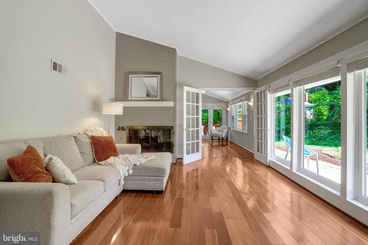 5919 KELLEY CT, ALEXANDRIA, Virginia 22312, 4 Bedrooms Bedrooms, ,2 BathroomsBathrooms,Residential,For sale,5919 KELLEY CT,VAAX2046256 MLS # VAAX2046256