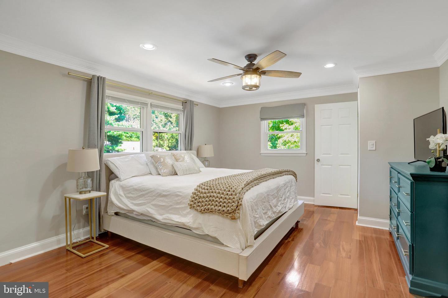 5919 KELLEY CT, ALEXANDRIA, Virginia 22312, 4 Bedrooms Bedrooms, ,2 BathroomsBathrooms,Residential,For sale,5919 KELLEY CT,VAAX2046256 MLS # VAAX2046256