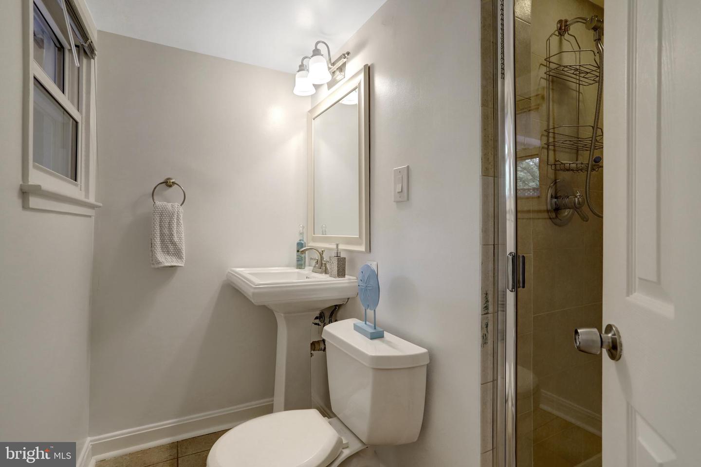 5919 KELLEY CT, ALEXANDRIA, Virginia 22312, 4 Bedrooms Bedrooms, ,2 BathroomsBathrooms,Residential,For sale,5919 KELLEY CT,VAAX2046256 MLS # VAAX2046256