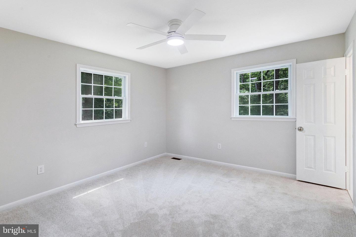 14583 LEARY ST, NOKESVILLE, Virginia 20181, 3 Bedrooms Bedrooms, 10 Rooms Rooms,3 BathroomsBathrooms,Residential,For sale,14583 LEARY ST,VAPW2096586 MLS # VAPW2096586