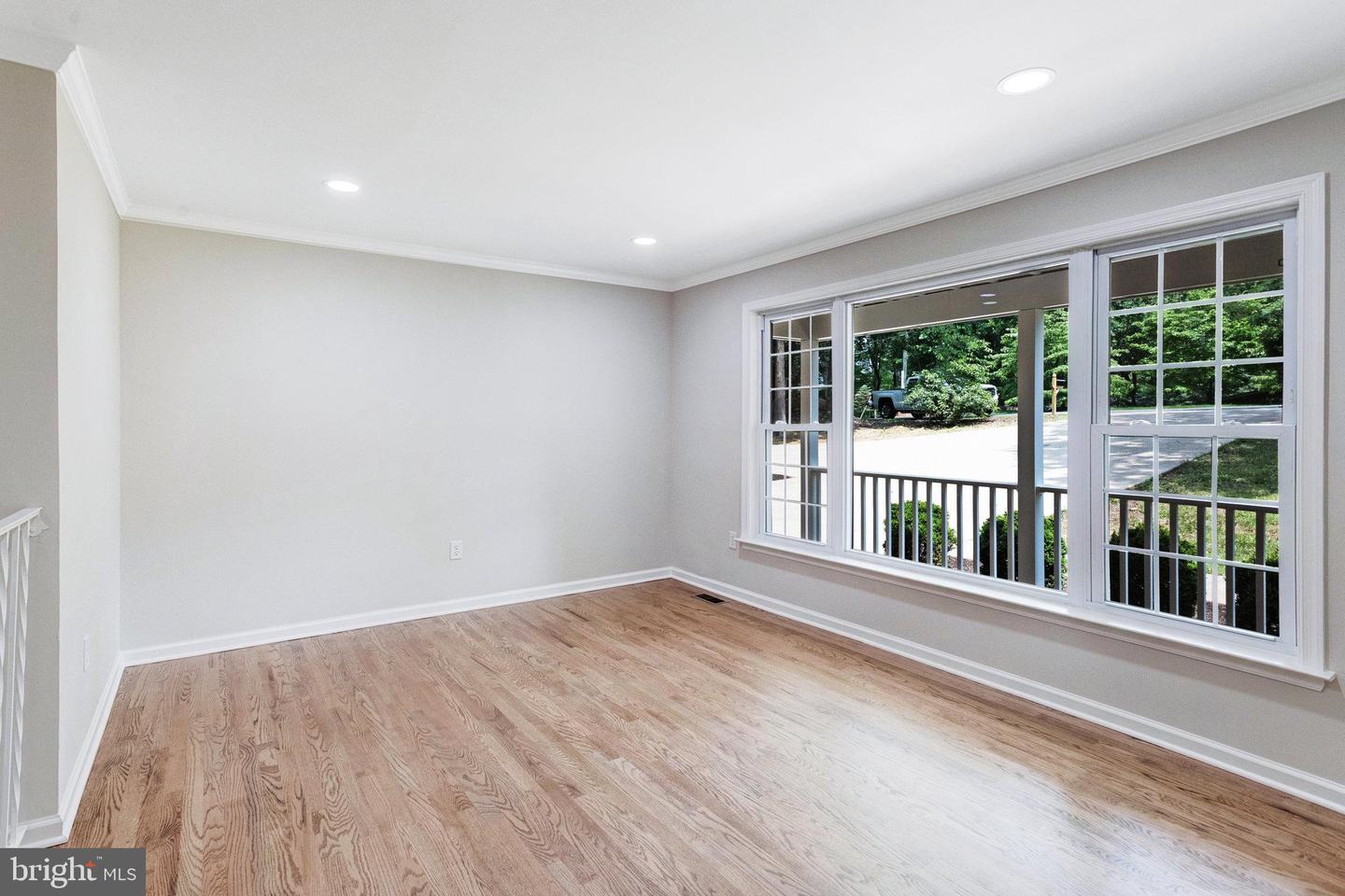 14583 LEARY ST, NOKESVILLE, Virginia 20181, 3 Bedrooms Bedrooms, 10 Rooms Rooms,3 BathroomsBathrooms,Residential,For sale,14583 LEARY ST,VAPW2096586 MLS # VAPW2096586