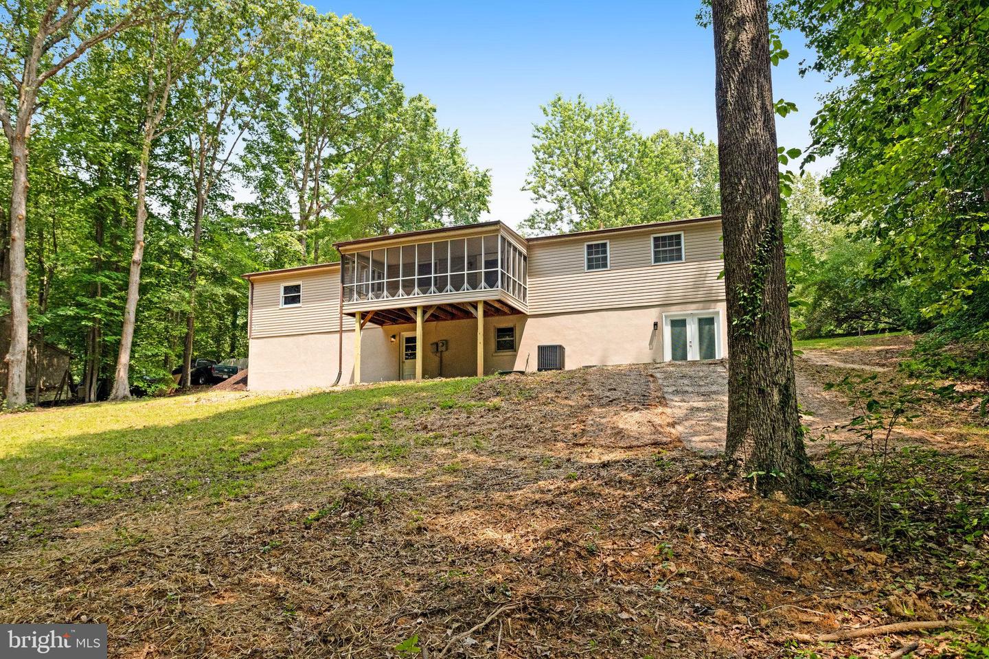 14583 LEARY ST, NOKESVILLE, Virginia 20181, 3 Bedrooms Bedrooms, 10 Rooms Rooms,3 BathroomsBathrooms,Residential,For sale,14583 LEARY ST,VAPW2096586 MLS # VAPW2096586