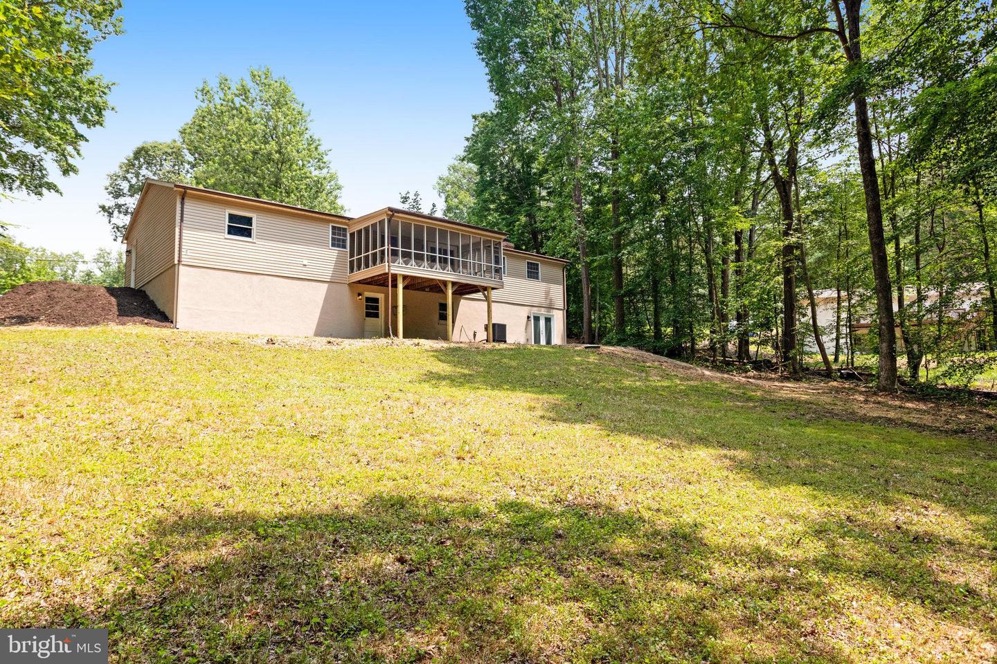 14583 LEARY ST, NOKESVILLE, Virginia 20181, 3 Bedrooms Bedrooms, 10 Rooms Rooms,3 BathroomsBathrooms,Residential,For sale,14583 LEARY ST,VAPW2096586 MLS # VAPW2096586