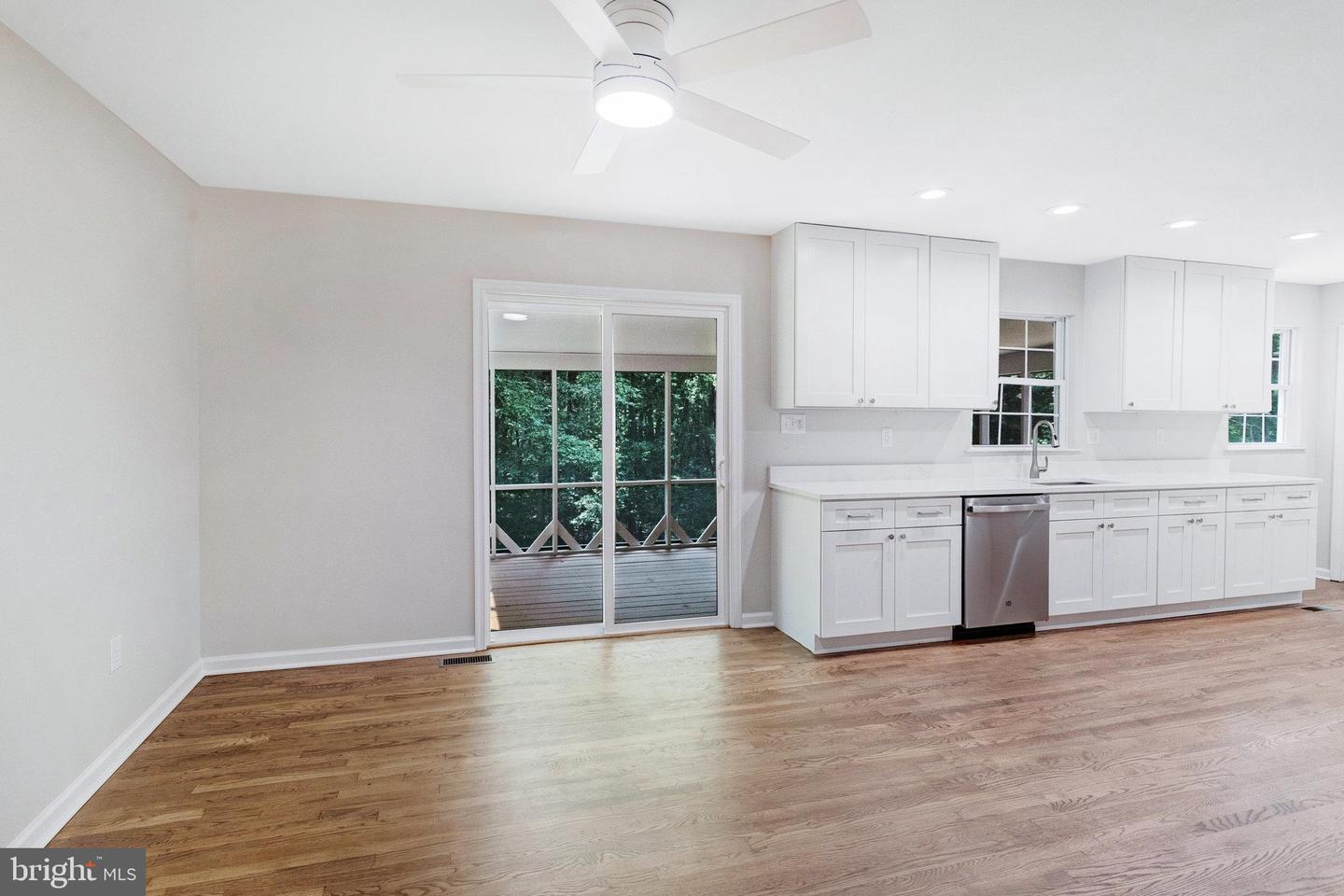 14583 LEARY ST, NOKESVILLE, Virginia 20181, 3 Bedrooms Bedrooms, 10 Rooms Rooms,3 BathroomsBathrooms,Residential,For sale,14583 LEARY ST,VAPW2096586 MLS # VAPW2096586