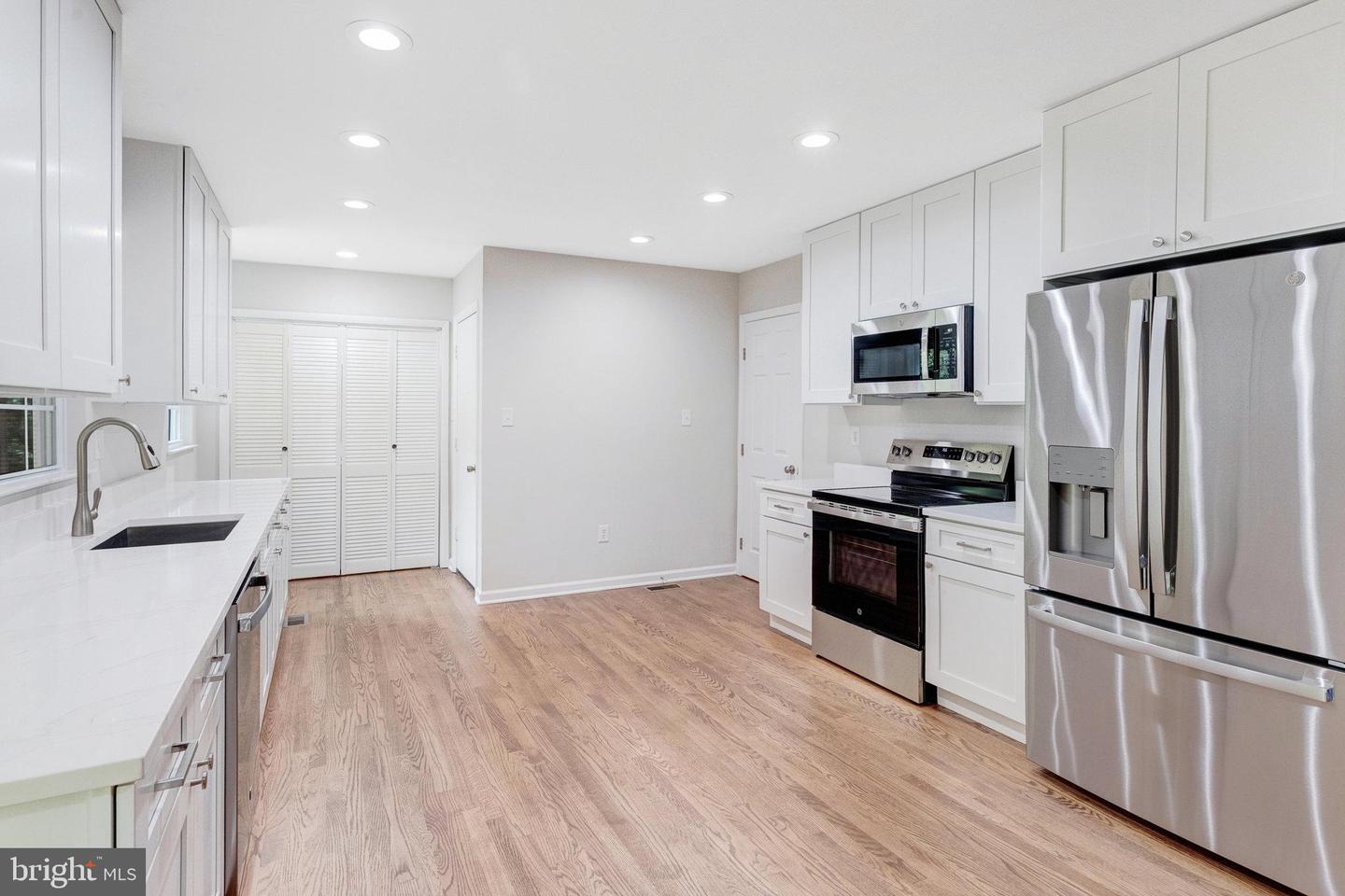 14583 LEARY ST, NOKESVILLE, Virginia 20181, 3 Bedrooms Bedrooms, 10 Rooms Rooms,3 BathroomsBathrooms,Residential,For sale,14583 LEARY ST,VAPW2096586 MLS # VAPW2096586