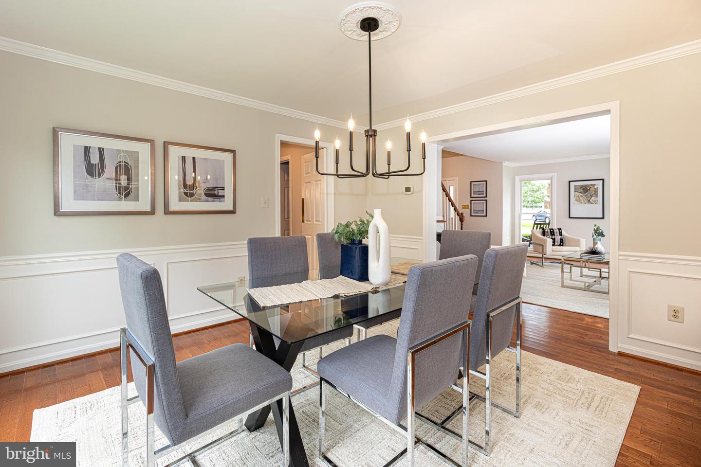 8105 OVERLAKE CT, FAIRFAX STATION, Virginia 22039, 4 Bedrooms Bedrooms, ,3 BathroomsBathrooms,Residential,For sale,8105 OVERLAKE CT,VAFX2246334 MLS # VAFX2246334