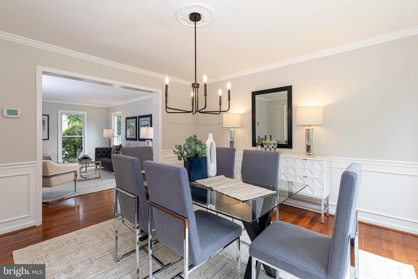 8105 OVERLAKE CT, FAIRFAX STATION, Virginia 22039, 4 Bedrooms Bedrooms, ,3 BathroomsBathrooms,Residential,For sale,8105 OVERLAKE CT,VAFX2246334 MLS # VAFX2246334
