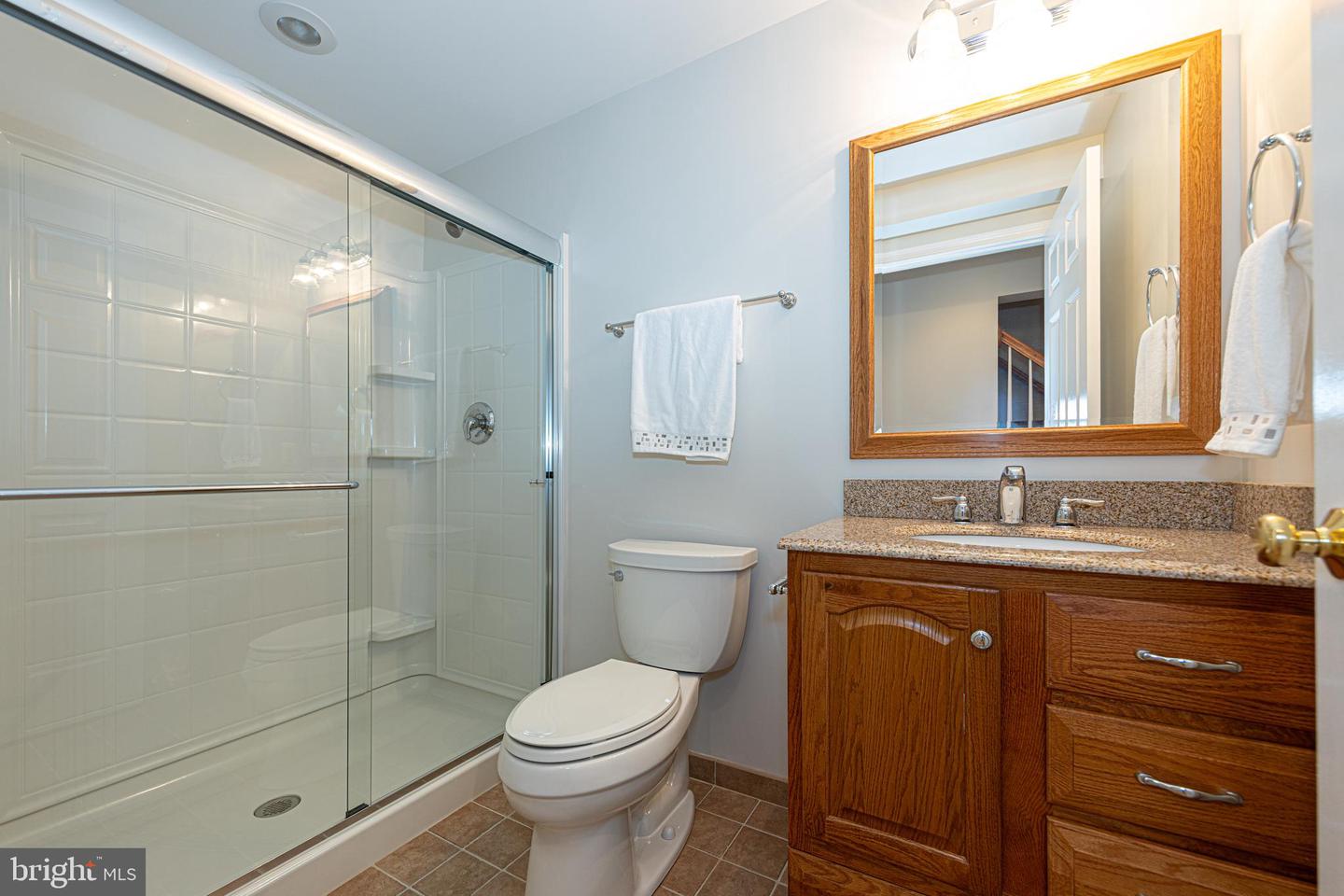8105 OVERLAKE CT, FAIRFAX STATION, Virginia 22039, 4 Bedrooms Bedrooms, ,3 BathroomsBathrooms,Residential,For sale,8105 OVERLAKE CT,VAFX2246334 MLS # VAFX2246334