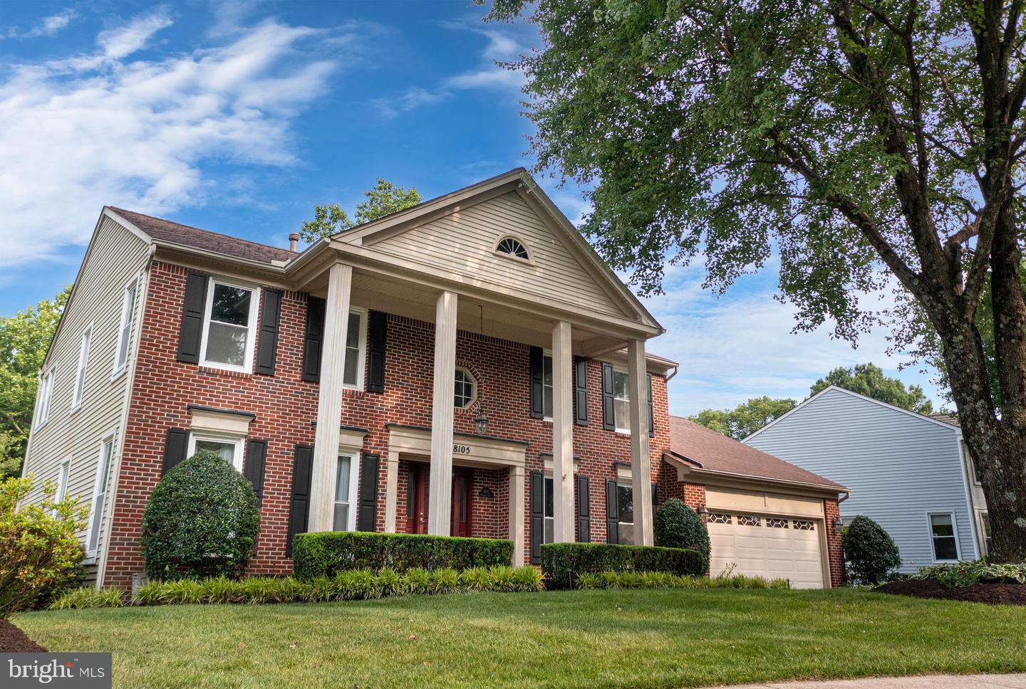 8105 OVERLAKE CT, FAIRFAX STATION, Virginia 22039, 4 Bedrooms Bedrooms, ,3 BathroomsBathrooms,Residential,For sale,8105 OVERLAKE CT,VAFX2246334 MLS # VAFX2246334