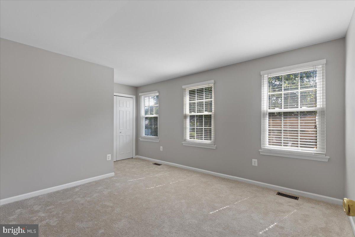 12562 CRICKET LN, WOODBRIDGE, Virginia 22192, 4 Bedrooms Bedrooms, ,2 BathroomsBathrooms,Residential,For sale,12562 CRICKET LN,VAPW2096754 MLS # VAPW2096754