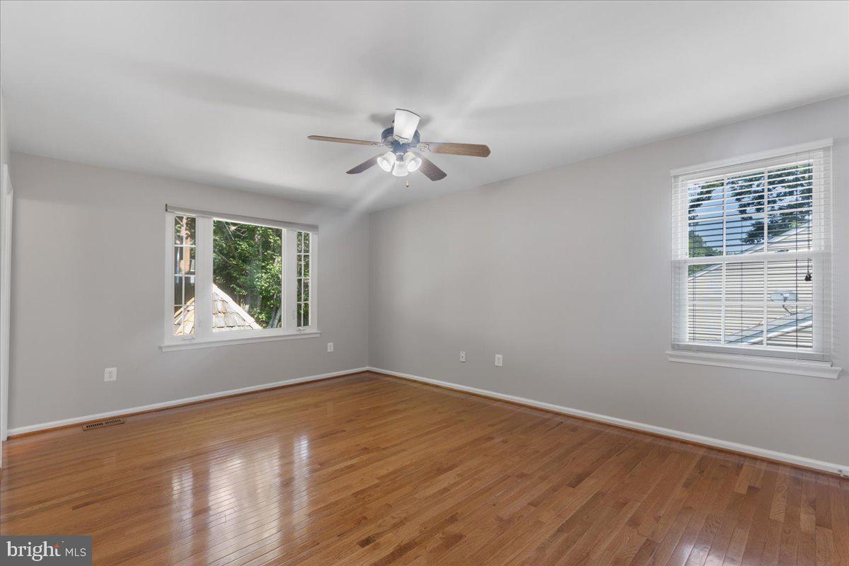 12562 CRICKET LN, WOODBRIDGE, Virginia 22192, 4 Bedrooms Bedrooms, ,2 BathroomsBathrooms,Residential,For sale,12562 CRICKET LN,VAPW2096754 MLS # VAPW2096754