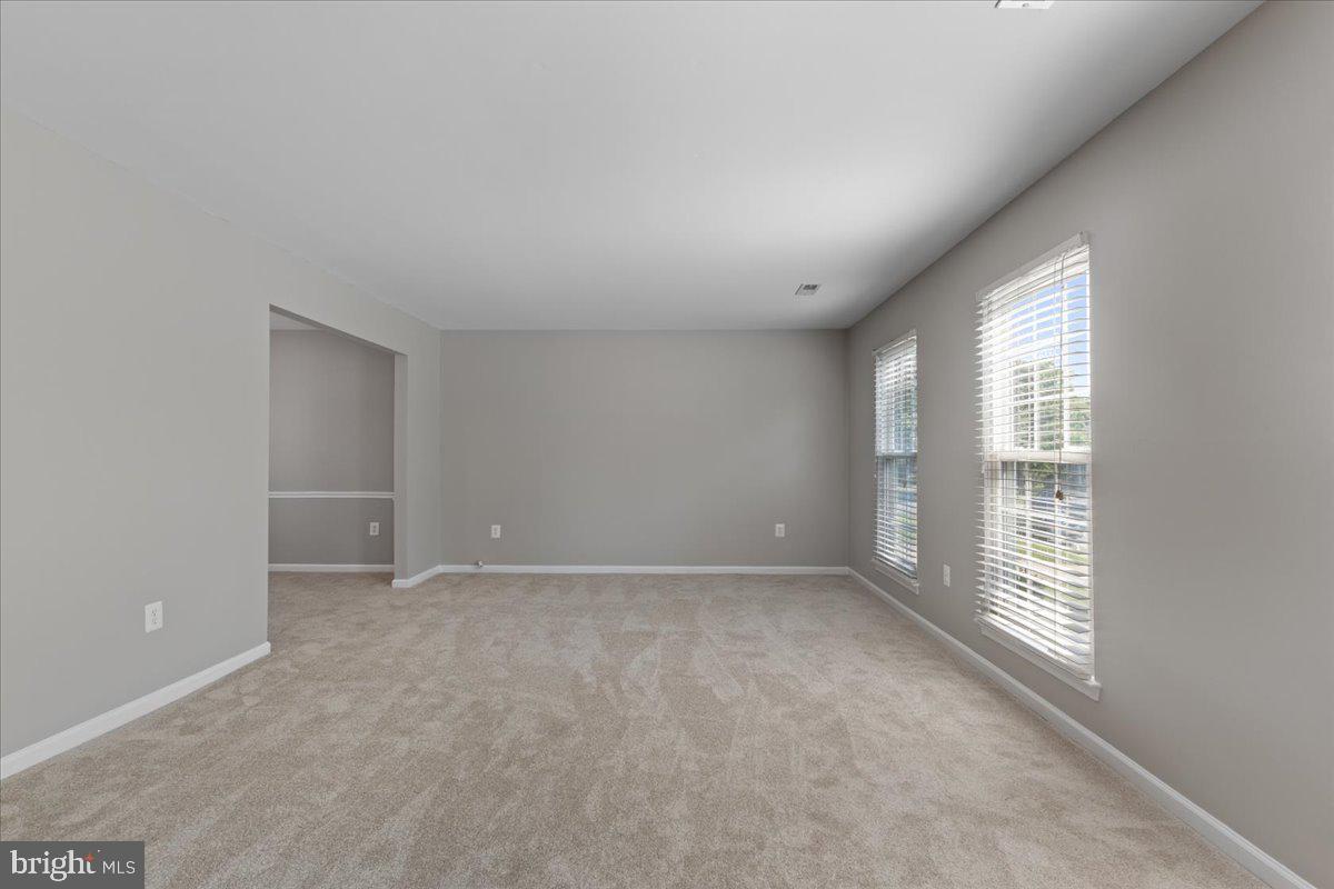 12562 CRICKET LN, WOODBRIDGE, Virginia 22192, 4 Bedrooms Bedrooms, ,2 BathroomsBathrooms,Residential,For sale,12562 CRICKET LN,VAPW2096754 MLS # VAPW2096754