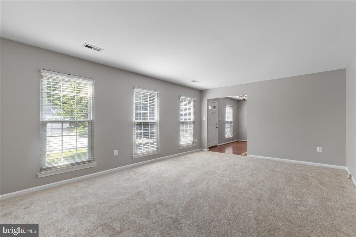12562 CRICKET LN, WOODBRIDGE, Virginia 22192, 4 Bedrooms Bedrooms, ,2 BathroomsBathrooms,Residential,For sale,12562 CRICKET LN,VAPW2096754 MLS # VAPW2096754