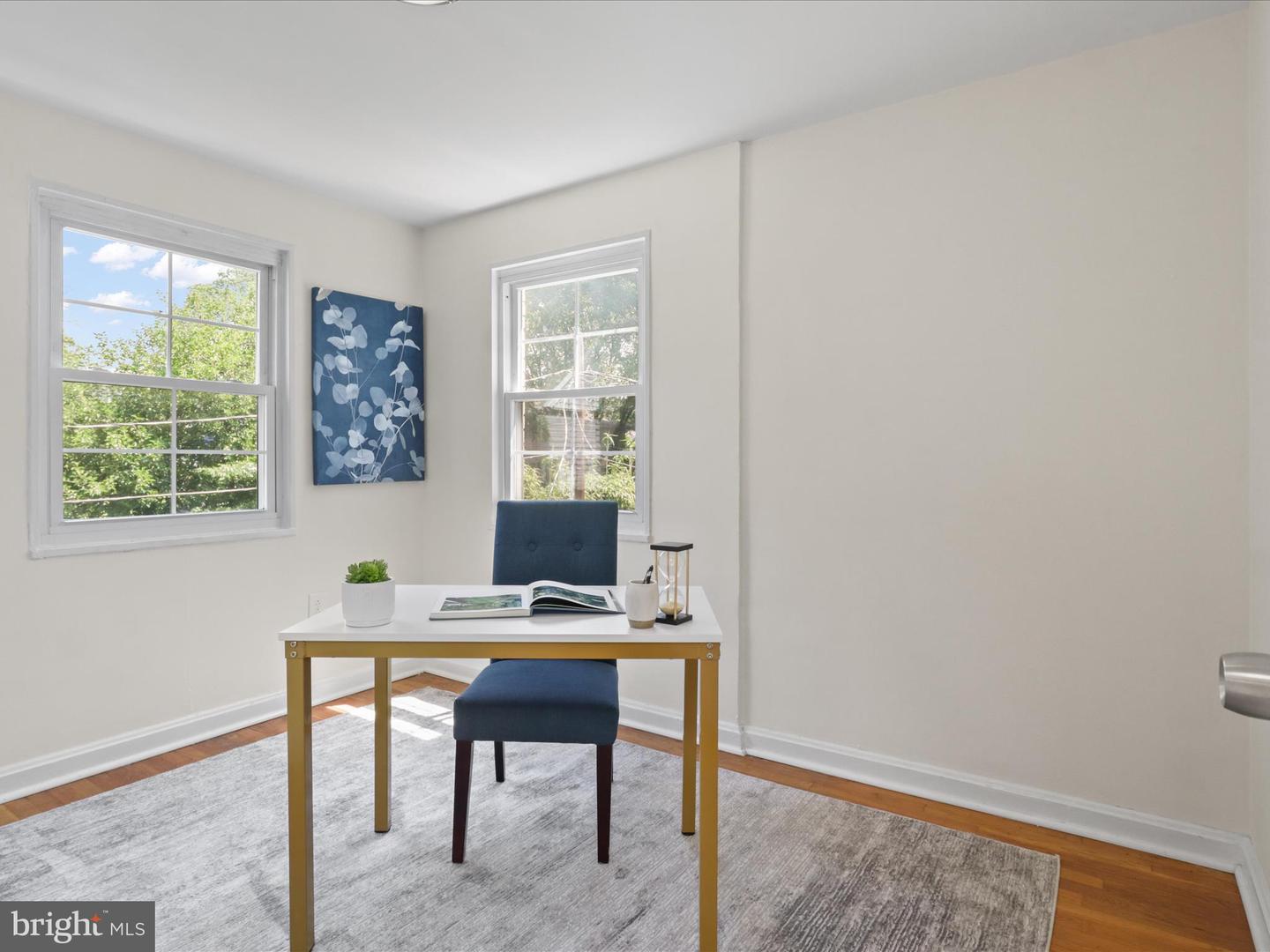 1745 N CLIFF ST N, ALEXANDRIA, Virginia 22301, 2 Bedrooms Bedrooms, ,2 BathroomsBathrooms,Residential,For sale,1745 N CLIFF ST N,VAAX2046426 MLS # VAAX2046426