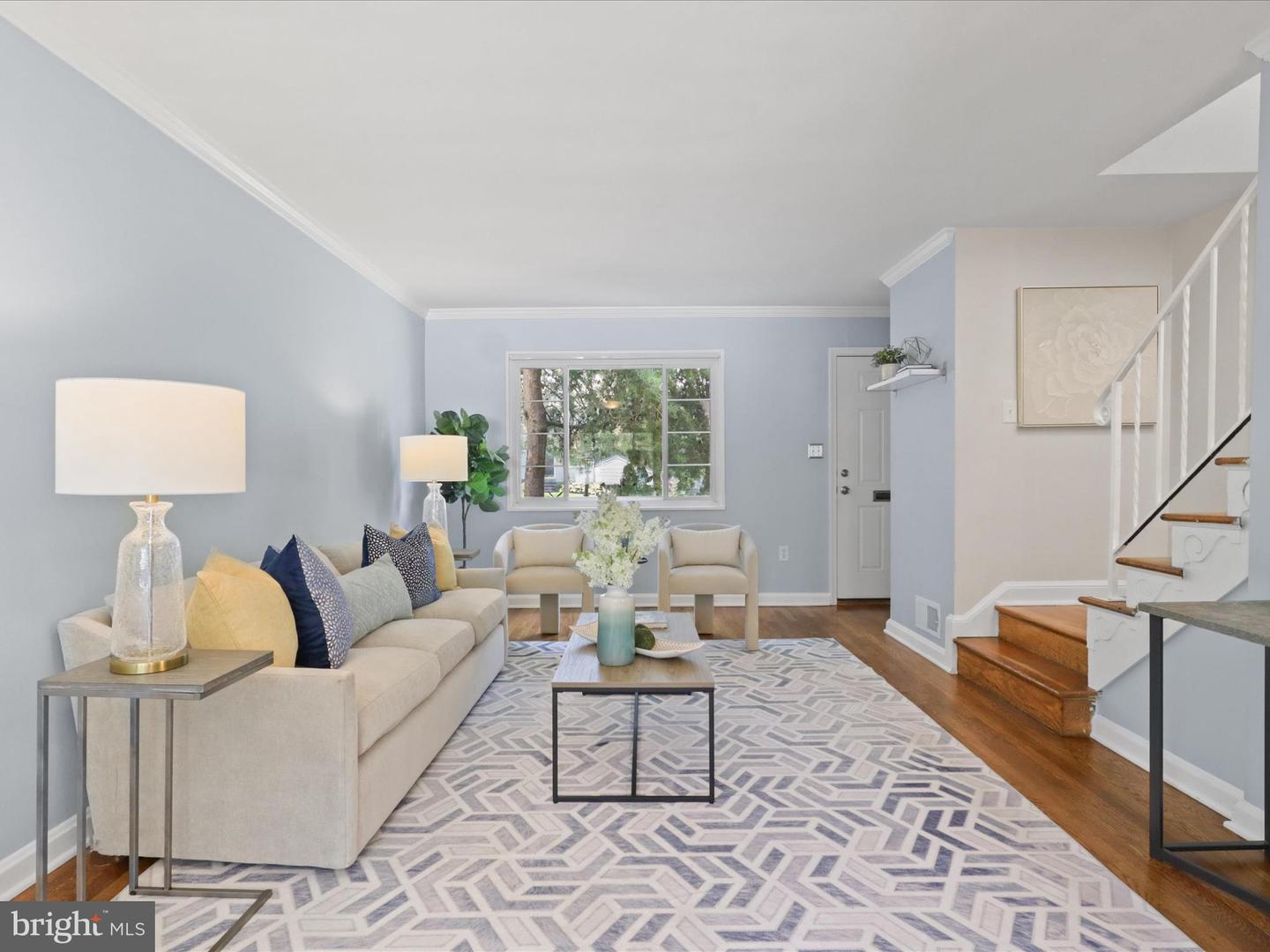 1745 N CLIFF ST N, ALEXANDRIA, Virginia 22301, 2 Bedrooms Bedrooms, ,2 BathroomsBathrooms,Residential,For sale,1745 N CLIFF ST N,VAAX2046426 MLS # VAAX2046426