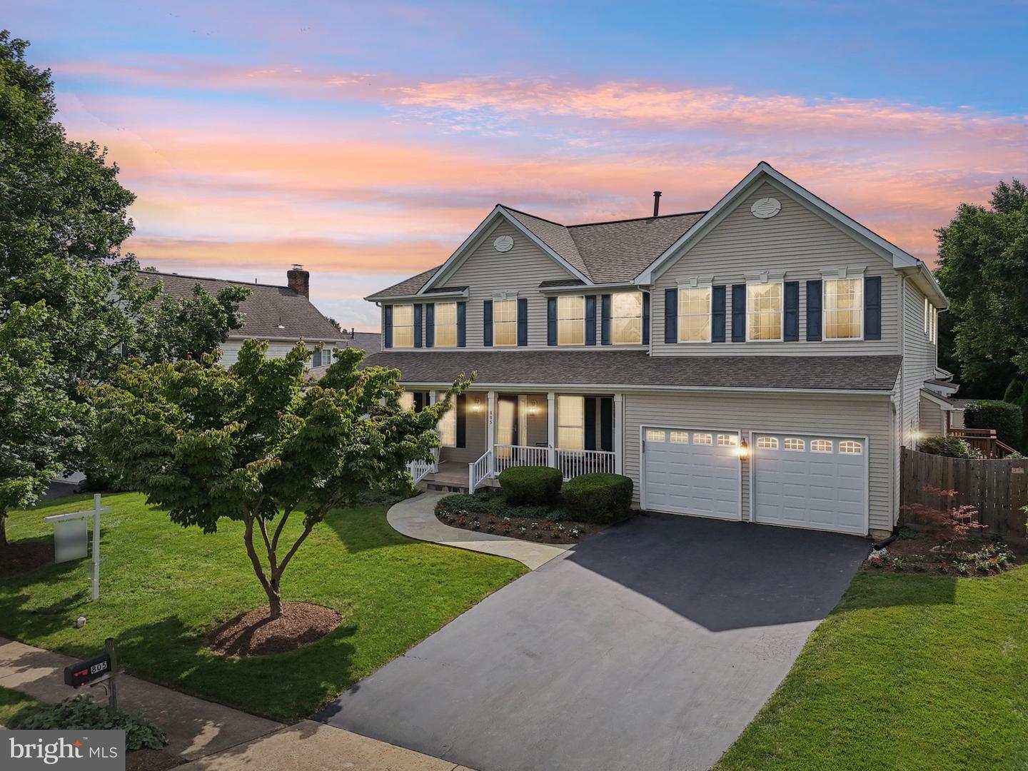 805 VALLEY SPRINGS DR, PURCELLVILLE, Virginia 20132, 6 Bedrooms Bedrooms, ,4 BathroomsBathrooms,Residential,For sale,805 VALLEY SPRINGS DR,VALO2099420 MLS # VALO2099420