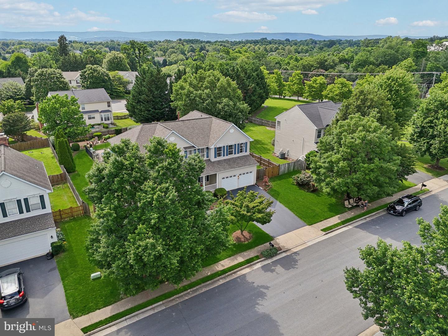 805 VALLEY SPRINGS DR, PURCELLVILLE, Virginia 20132, 6 Bedrooms Bedrooms, ,4 BathroomsBathrooms,Residential,For sale,805 VALLEY SPRINGS DR,VALO2099420 MLS # VALO2099420
