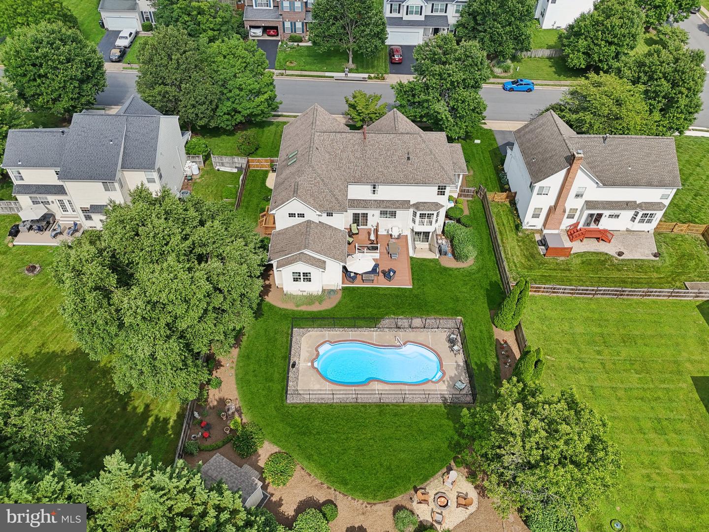 805 VALLEY SPRINGS DR, PURCELLVILLE, Virginia 20132, 6 Bedrooms Bedrooms, ,4 BathroomsBathrooms,Residential,For sale,805 VALLEY SPRINGS DR,VALO2099420 MLS # VALO2099420
