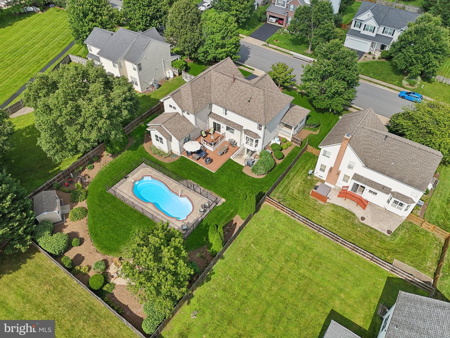 805 VALLEY SPRINGS DR, PURCELLVILLE, Virginia 20132, 6 Bedrooms Bedrooms, ,4 BathroomsBathrooms,Residential,For sale,805 VALLEY SPRINGS DR,VALO2099420 MLS # VALO2099420