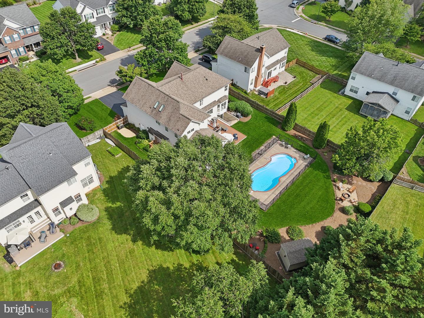 805 VALLEY SPRINGS DR, PURCELLVILLE, Virginia 20132, 6 Bedrooms Bedrooms, ,4 BathroomsBathrooms,Residential,For sale,805 VALLEY SPRINGS DR,VALO2099420 MLS # VALO2099420