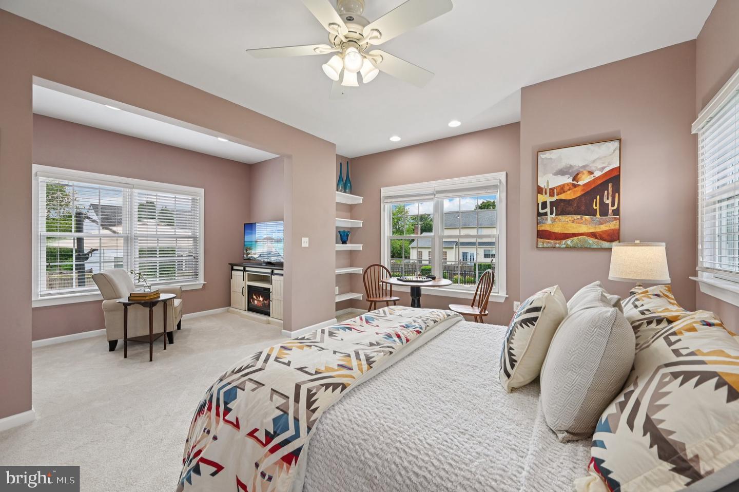 805 VALLEY SPRINGS DR, PURCELLVILLE, Virginia 20132, 6 Bedrooms Bedrooms, ,4 BathroomsBathrooms,Residential,For sale,805 VALLEY SPRINGS DR,VALO2099420 MLS # VALO2099420