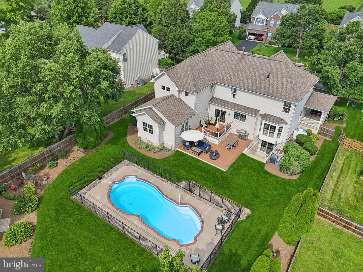 805 VALLEY SPRINGS DR, PURCELLVILLE, Virginia 20132, 6 Bedrooms Bedrooms, ,4 BathroomsBathrooms,Residential,For sale,805 VALLEY SPRINGS DR,VALO2099420 MLS # VALO2099420