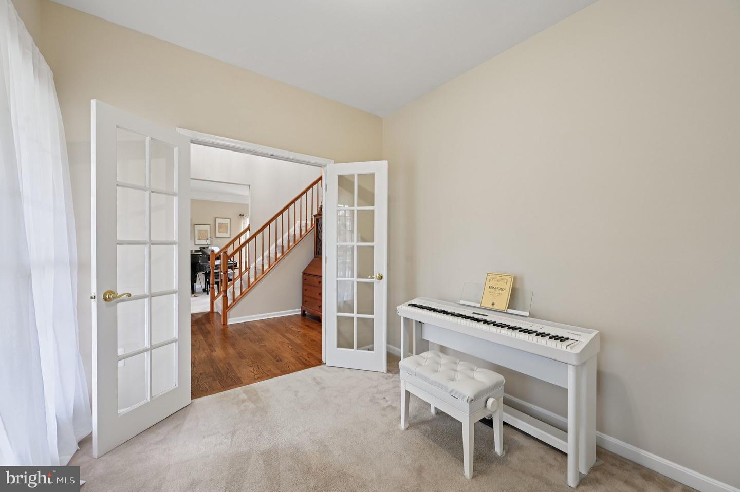 805 VALLEY SPRINGS DR, PURCELLVILLE, Virginia 20132, 6 Bedrooms Bedrooms, ,4 BathroomsBathrooms,Residential,For sale,805 VALLEY SPRINGS DR,VALO2099420 MLS # VALO2099420